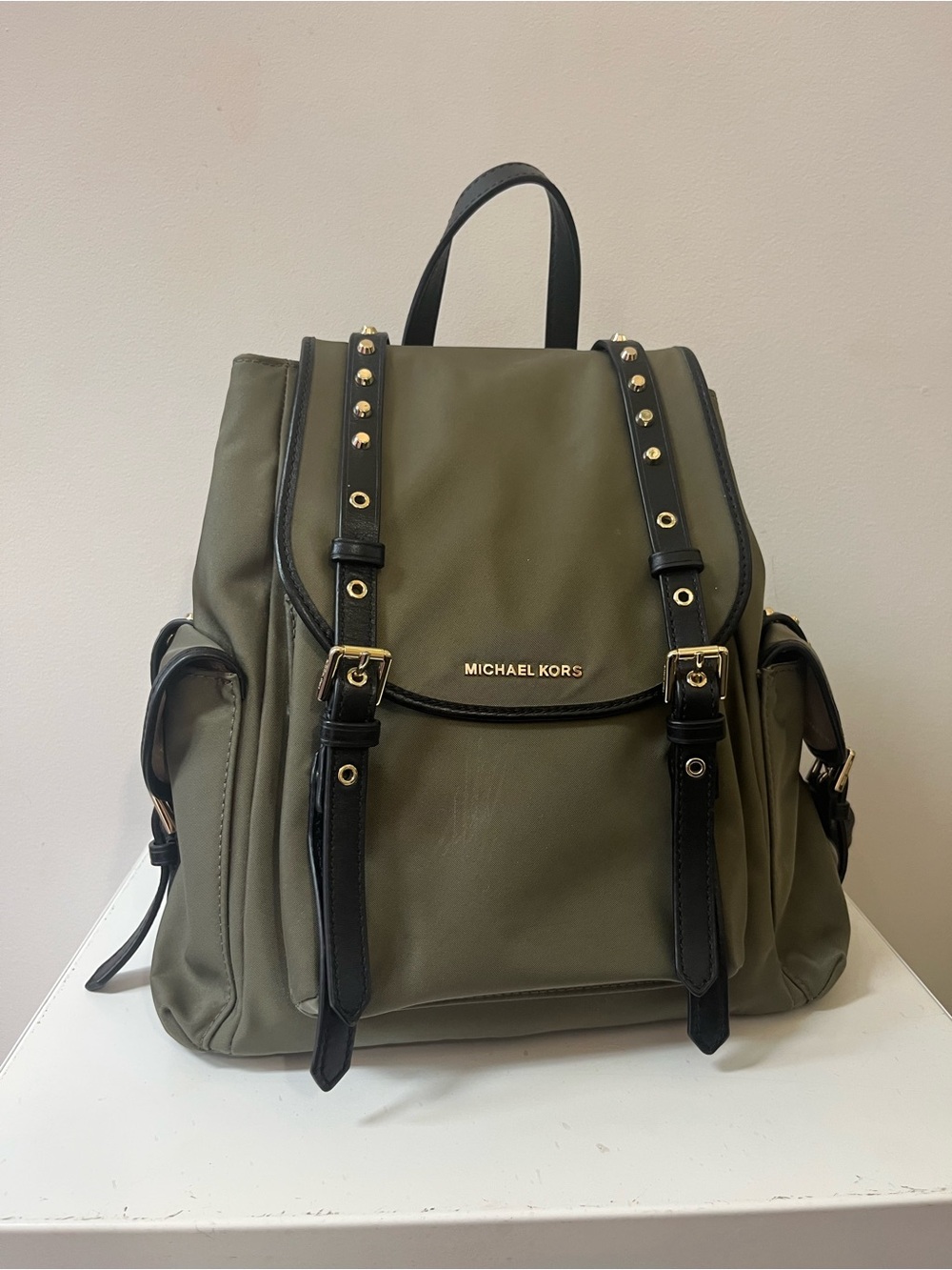 Michael Kors Leila Flap Medium Backpack in Green